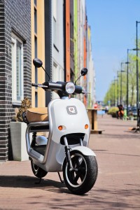 Q electric urban scooter QWIC
