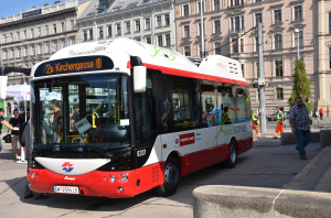 Uno degli autobus elettrici Rampini in servizio a Vienna